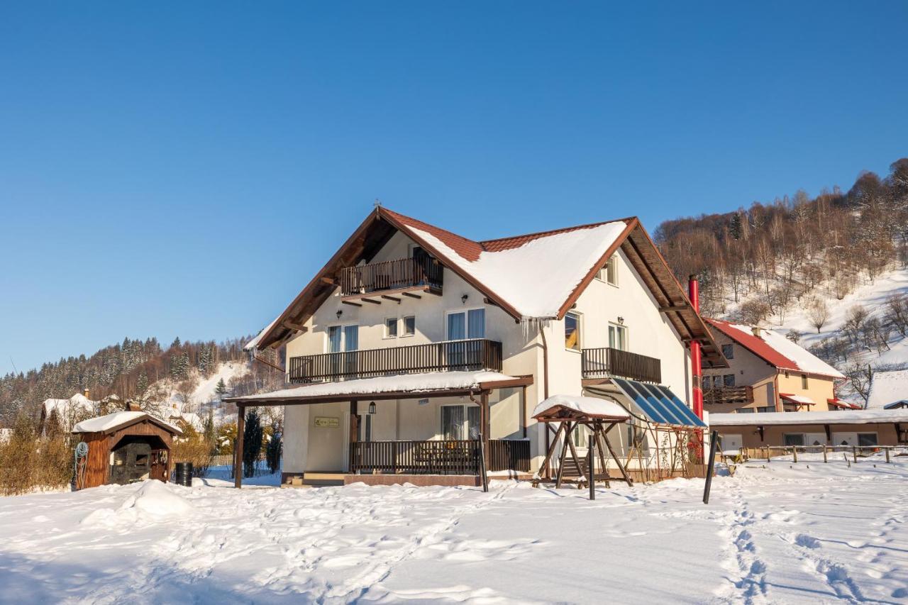 Casa cu Salcâmi Moieciu de Jos Exterior foto